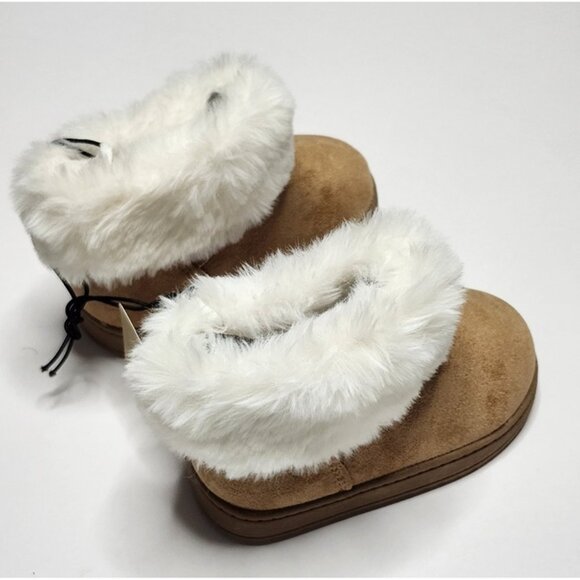 Thereabouts Girls Lil Kaylee Flat Heel Toddler Winter Boots - Picture 6 of 9